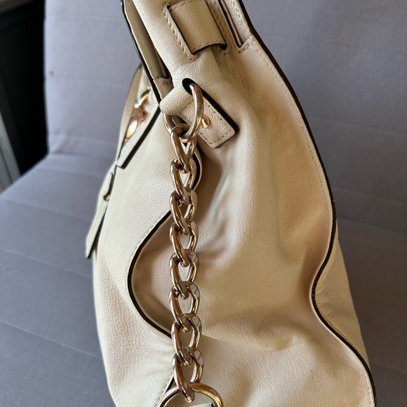 Michael Kors bag & wallet - Picture 10 of 16